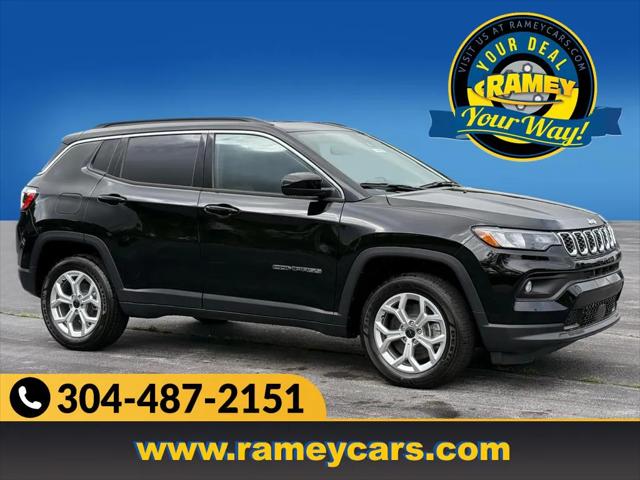 2025 Jeep Compass COMPASS LATITUDE 4X4