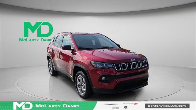 2025 Jeep Compass COMPASS LATITUDE 4X4