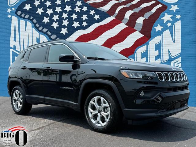 2025 Jeep Compass COMPASS LATITUDE 4X4