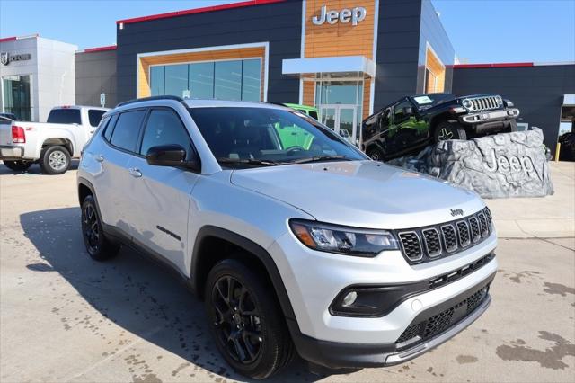 2025 Jeep Compass COMPASS LATITUDE 4X4