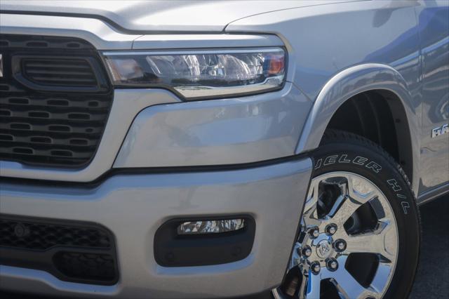 2025 RAM Ram 1500 RAM 1500 LONE STAR CREW CAB 4X2 57 BOX