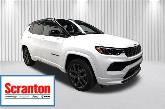 2025 Jeep Compass COMPASS LIMITED 4X4