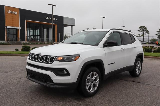 2025 Jeep Compass COMPASS LATITUDE 4X4