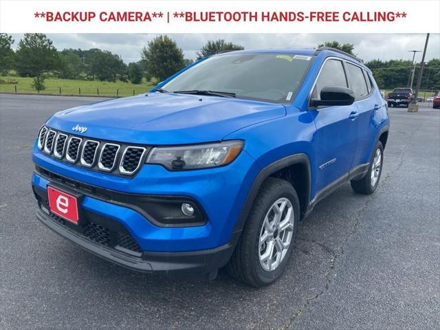 2025 Jeep Compass COMPASS LATITUDE 4X4