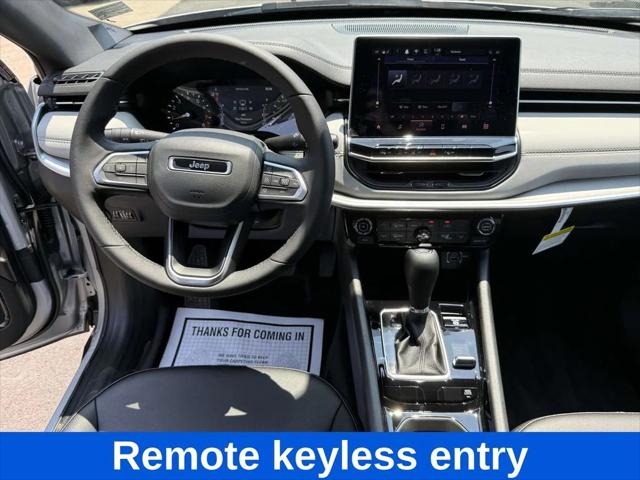 2025 Jeep Compass COMPASS LIMITED 4X4