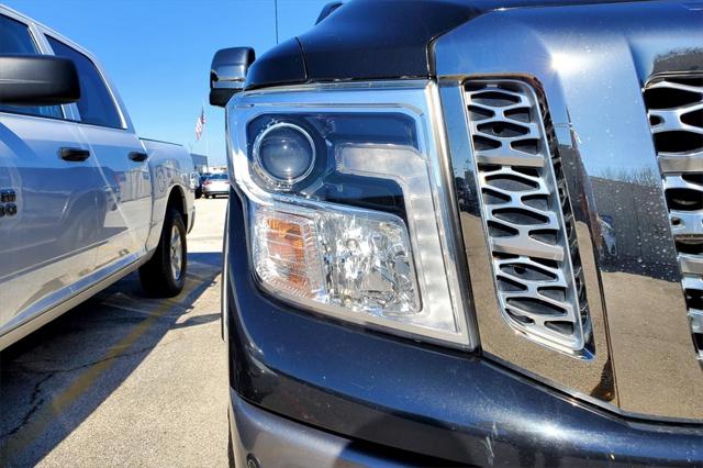 2019 Nissan TITAN XD Platinum Reserve Diesel