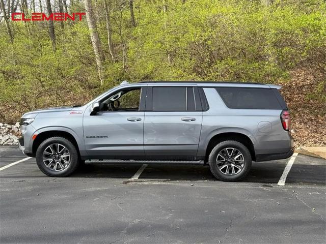 2022 Chevrolet Suburban 4WD Z71
