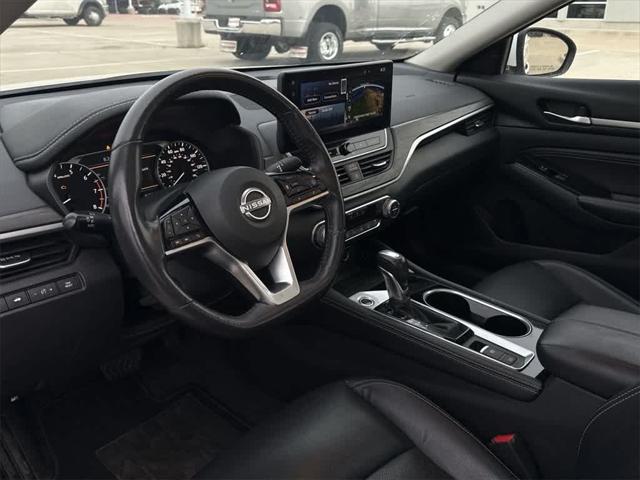 2023 Nissan Altima SL FWD