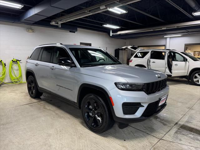2024 Jeep Grand Cherokee Altitude X 4x4
