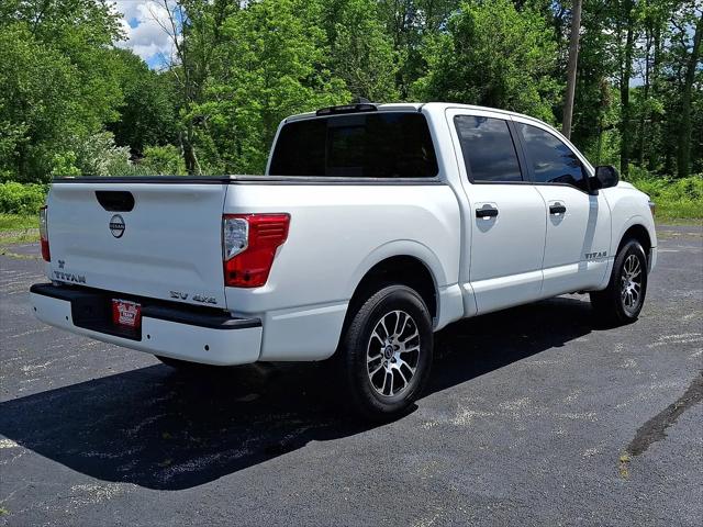 2023 Nissan Titan Crew Cab SV 4x4