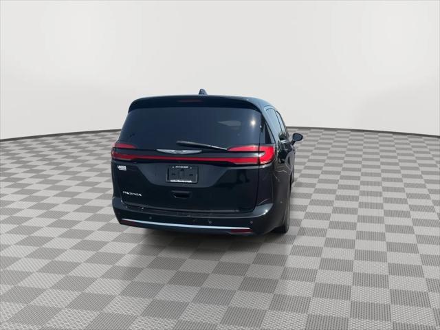 2023 Chrysler Pacifica Touring