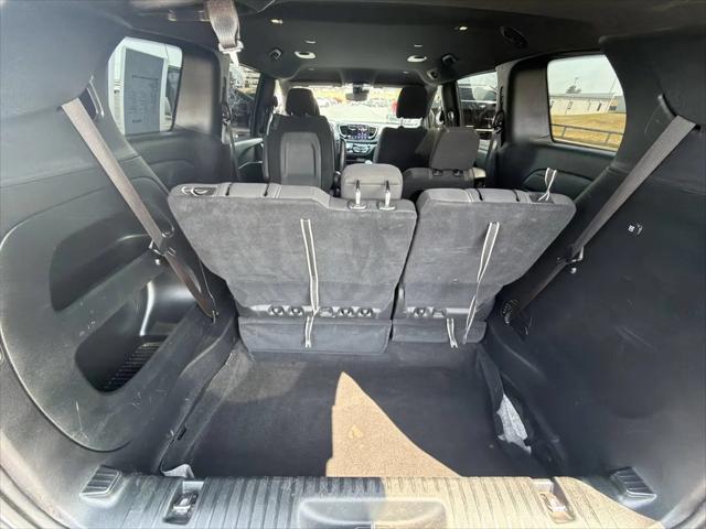 2023 Chrysler Pacifica Touring