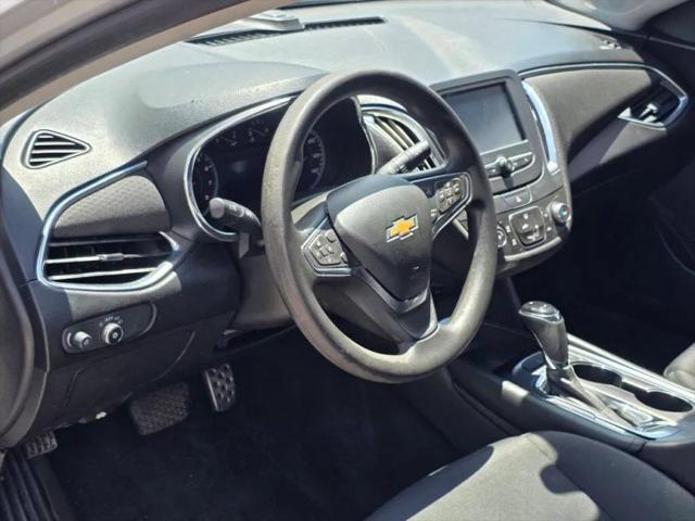 2017 Chevrolet Malibu 1LT