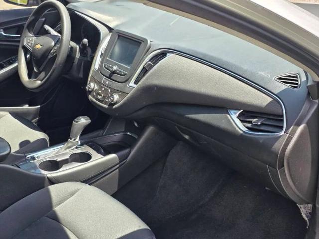 2017 Chevrolet Malibu 1LT