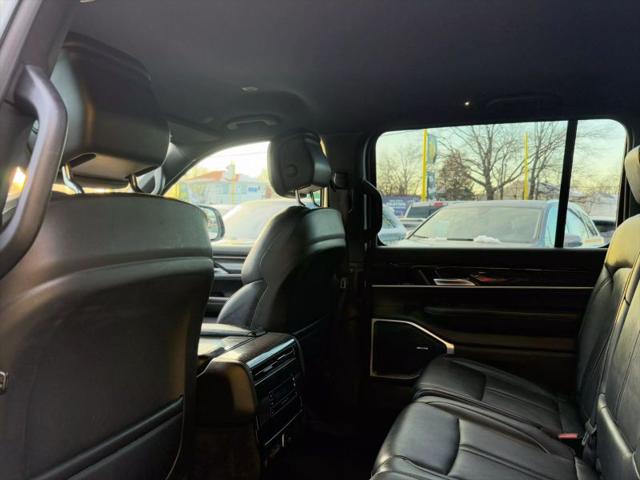 2022 Jeep Wagoneer Series III 4x4