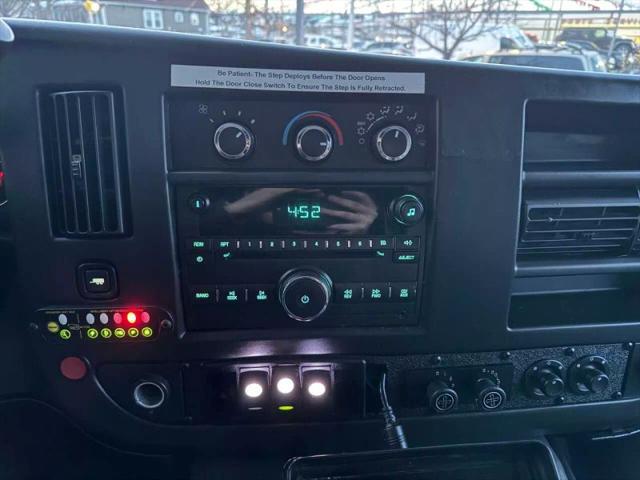 2014 Chevrolet Express Cutaway 3500