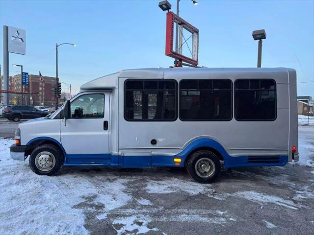 2014 Chevrolet Express Cutaway 3500