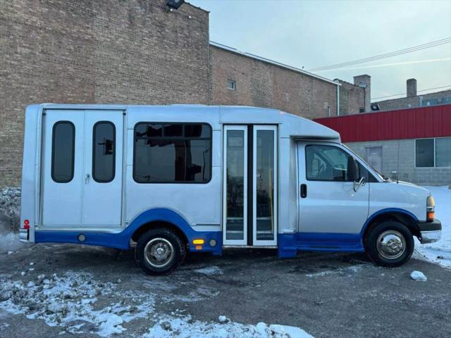 2014 Chevrolet Express Cutaway 3500