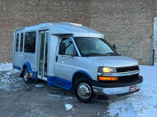 2014 Chevrolet Express Cutaway 3500 for sale in Chicago, IL