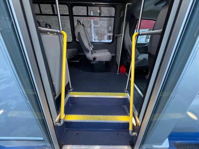 2014 Chevrolet Express Cutaway 3500