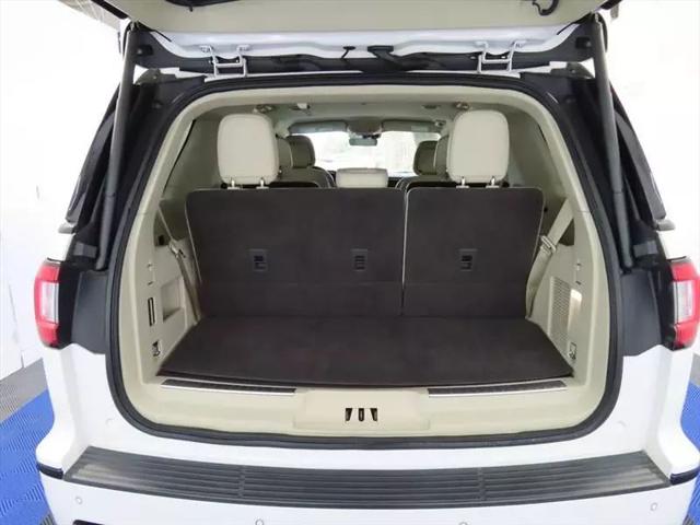 2019 Lincoln Navigator Select