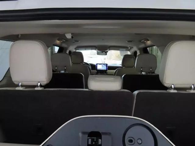 2019 Lincoln Navigator Select