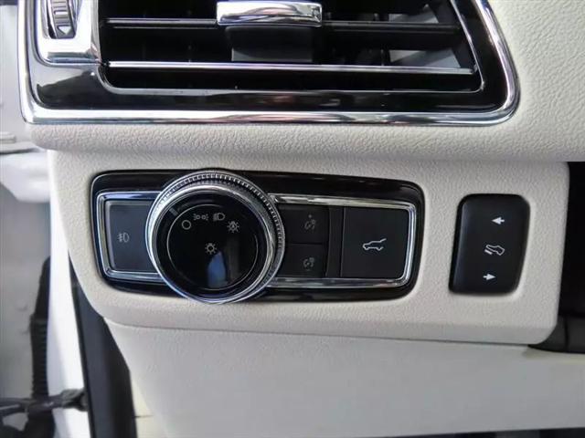 2019 Lincoln Navigator Select