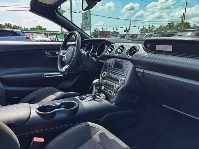 2015 Ford Mustang V6