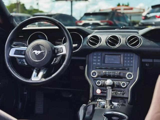 2015 Ford Mustang V6