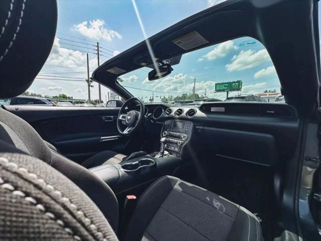 2015 Ford Mustang V6