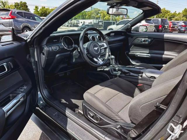 2015 Ford Mustang V6