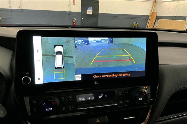 2024 Toyota Grand Highlander Hybrid Limited MAX
