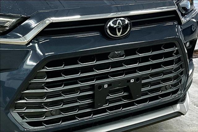 2024 Toyota Grand Highlander Hybrid Limited MAX