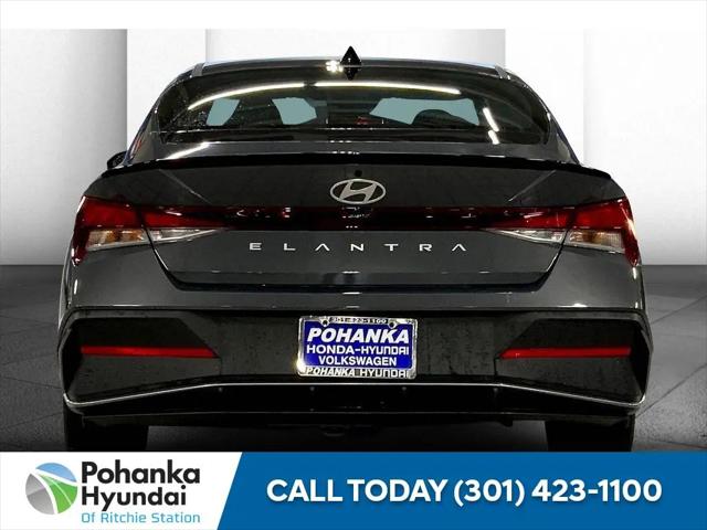 2025 Hyundai Elantra SEL Sport