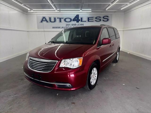 2013 Chrysler Town & Country Touring for sale in Pasadena, TX
