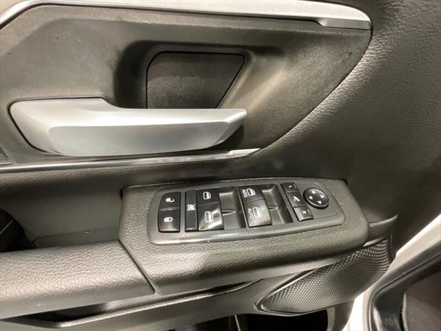 2020 Ram 1500 Big Horn Crew Cab 4x4 5'7" Box