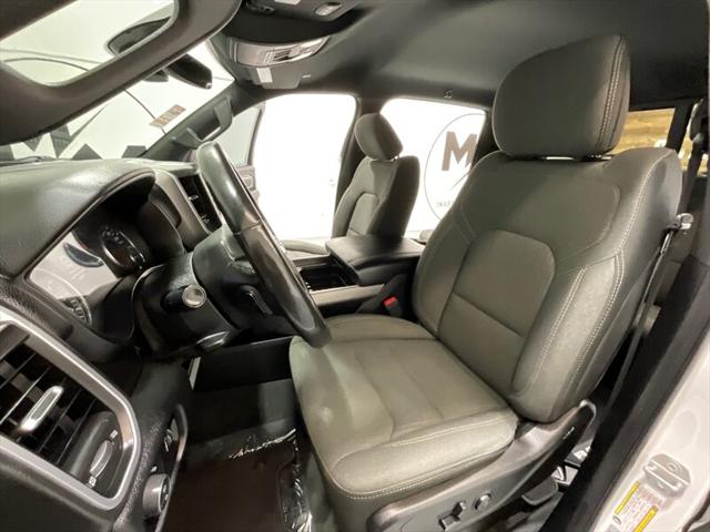 2020 Ram 1500 Big Horn Crew Cab 4x4 5'7" Box