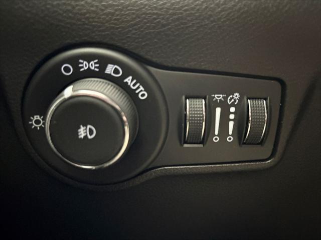 2025 Jeep Compass COMPASS LATITUDE 4X4 2025 Jeep Compass COMPASS LATITUDE 4X4