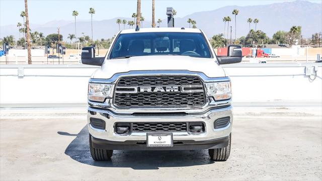 2024 RAM Ram 3500 RAM 3500 TRADESMAN CREW CAB 4X4 64 BOX