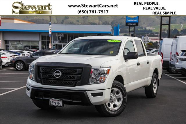 2023 Nissan TITAN Crew Cab S 4x4