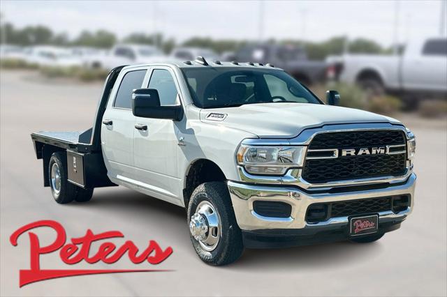 2024 RAM Ram 3500 Chassis Cab RAM 3500 TRADESMAN CREW CAB CHASSIS 4X4 60 CA