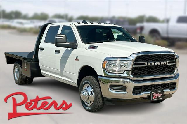 2024 RAM Ram 3500 Chassis Cab RAM 3500 TRADESMAN CREW CAB CHASSIS 4X4 60 CA