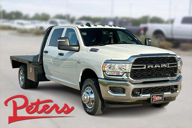 2024 RAM Ram 3500 Chassis Cab RAM 3500 TRADESMAN CREW CAB CHASSIS 4X4 60 CA