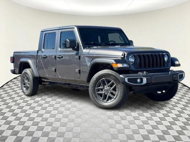 2024 Jeep Gladiator GLADIATOR SPORT S 4X4