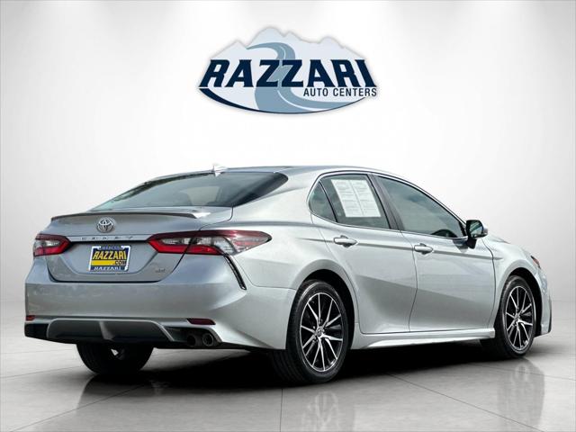 2022 Toyota Camry SE Nightshade Edition