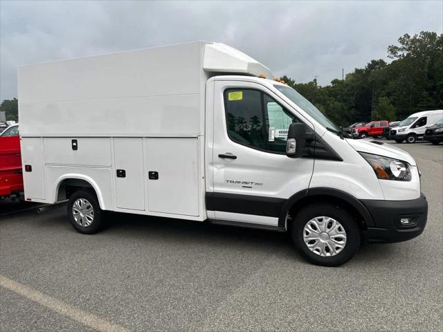 2024 Ford Transit Cutaway Unknown