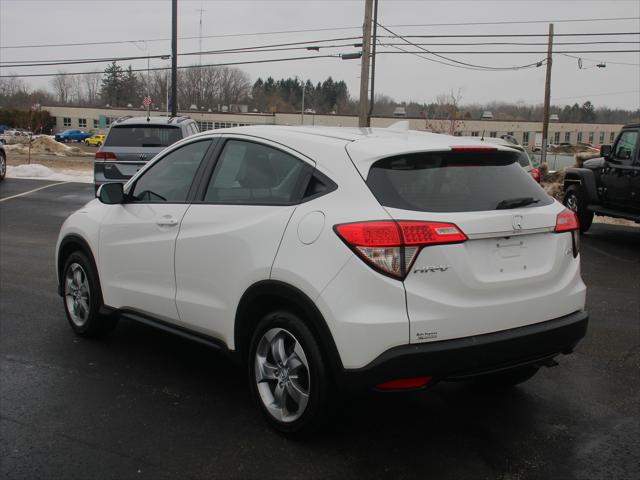 2022 Honda HR-V AWD LX