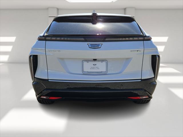 2025 Cadillac iQ Luxury w/1SC