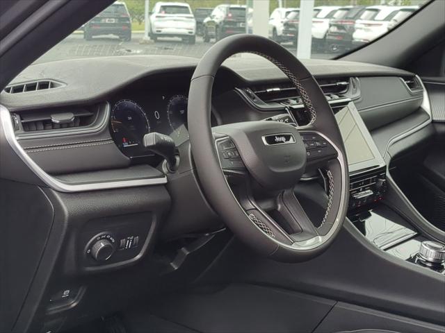 2025 Jeep Grand Cherokee GRAND CHEROKEE ALTITUDE 4X4