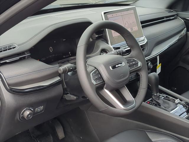 2025 Jeep Compass COMPASS LIMITED 4X4